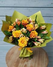 Букет цветов из:  Альстромерии и Розы #REPLACE_PRED# Новопавловске