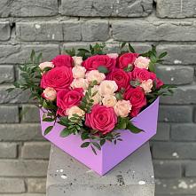 Цветочная композиция из Розы в коробке #REPLACE_PRED# Новопавловске