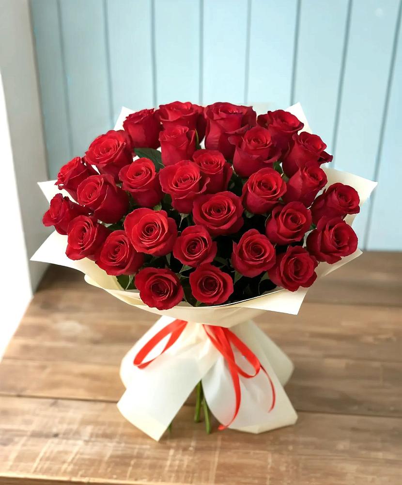 Букет 29 Красных роз в Новопавловске