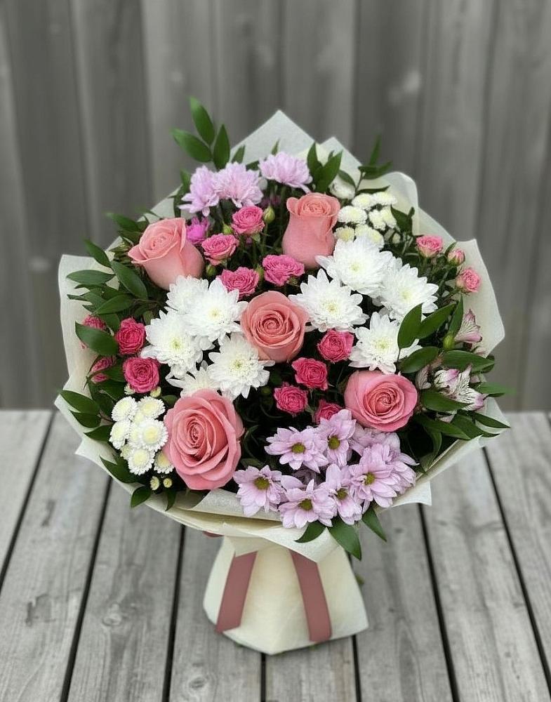 Букет цветов из: Альстромерии, Гвоздики, Розы и Хризантемы в Новопавловске