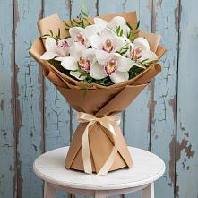 Букет цветов из:  Орхидеи и Розы #REPLACE_PRED# Новопавловске